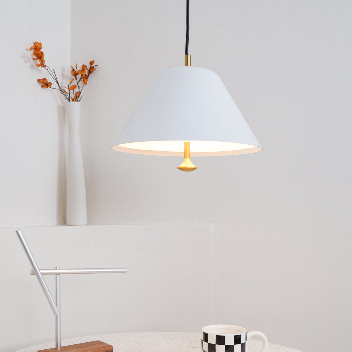 Solara Suspension en Verre Cloche Laiton Minimaliste - Neutralighting