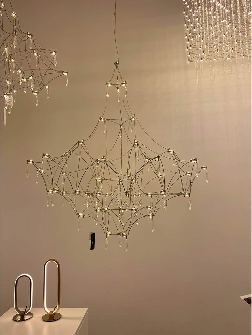 Lustra Chandelier en Acier Inoxydable et Cristal en Maille - Neutralighting