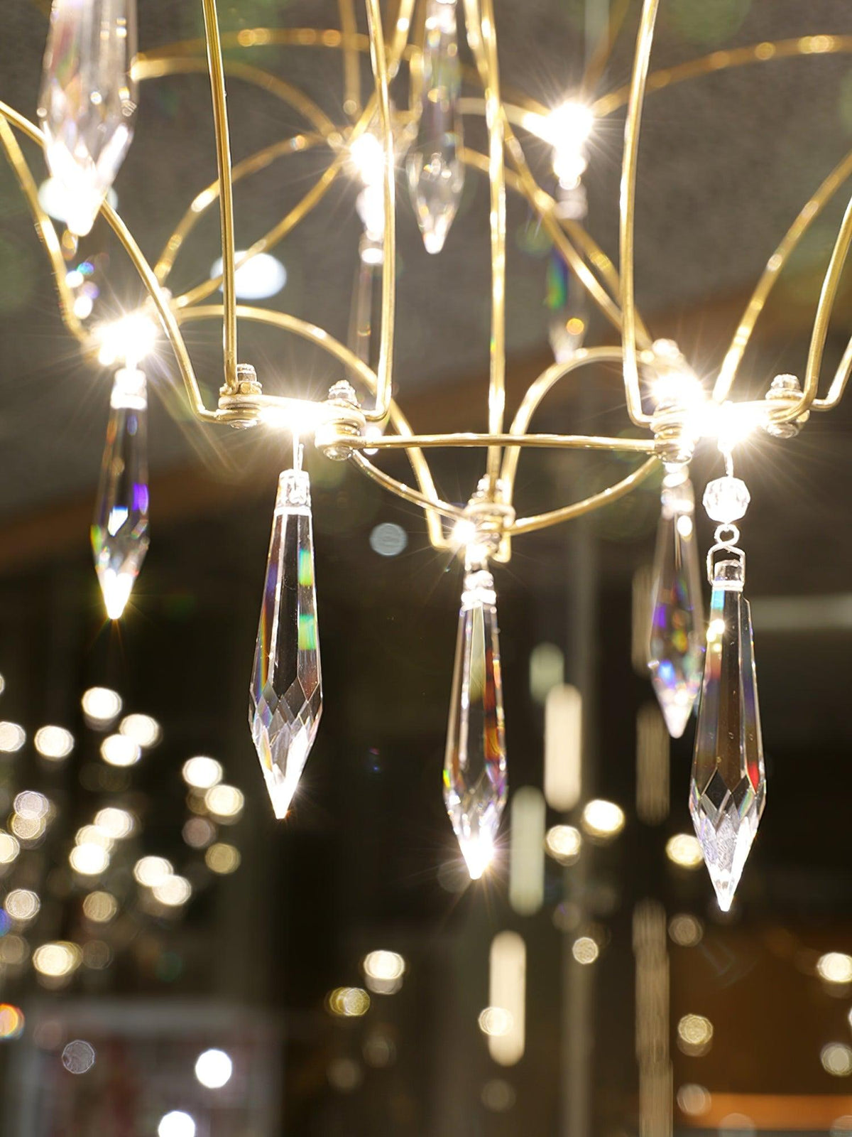 Lustra Chandelier en Acier Inoxydable et Cristal en Maille - Neutralighting