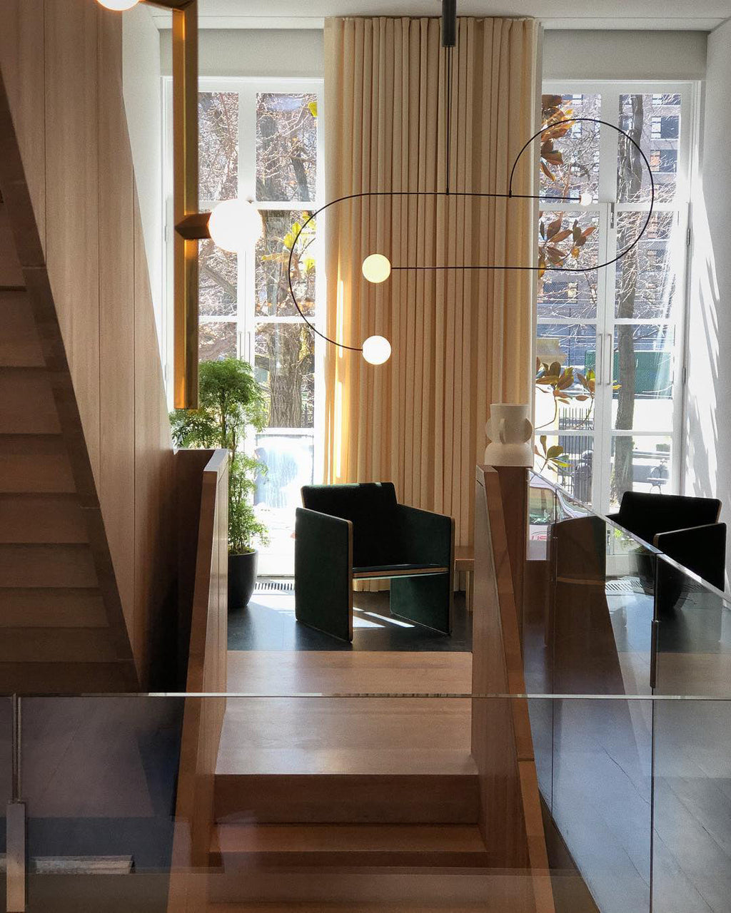 Lustra Chandelier Mobile Noir Minimaliste - Neutralighting