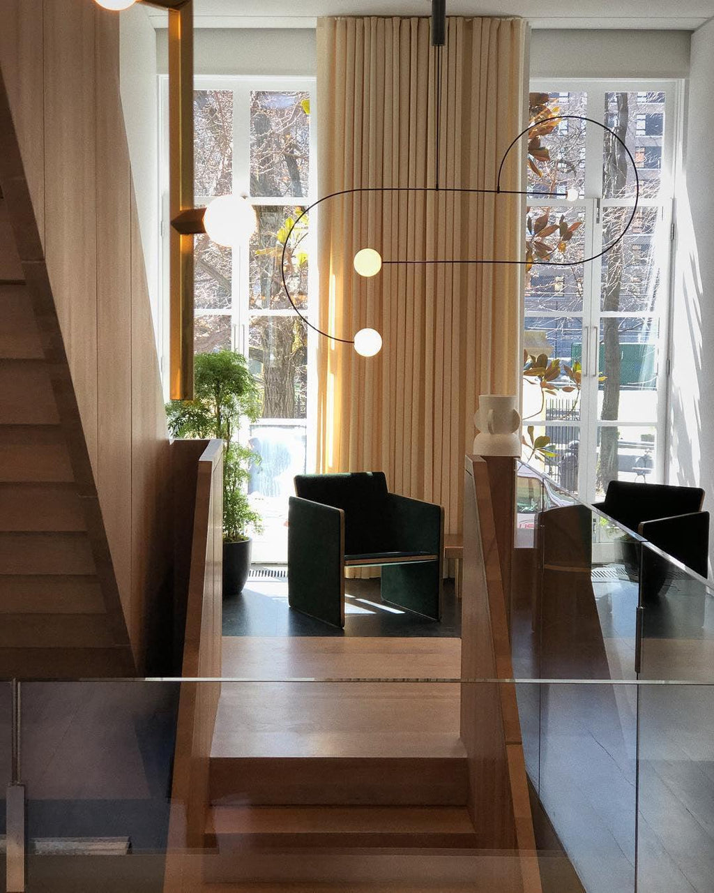 Lustra Chandelier Mobile Noir Minimaliste - Neutralighting