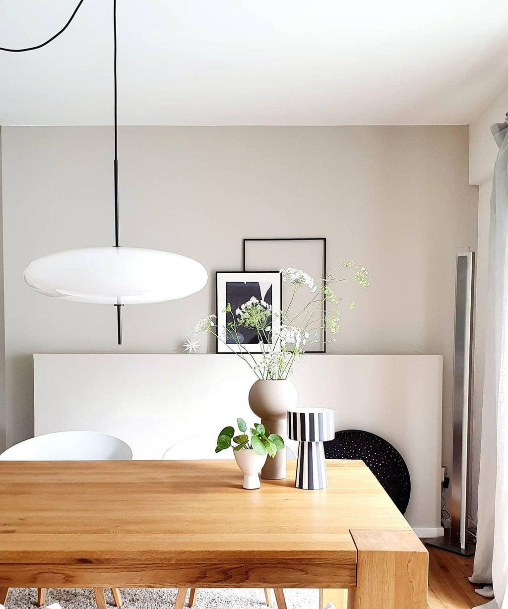 Lustra Suspension Noir Peint Réuni pour Salon - Neutralighting
