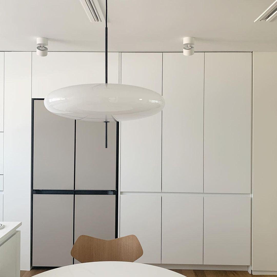 Lustra Suspension Noir Peint Réuni pour Salon - Neutralighting
