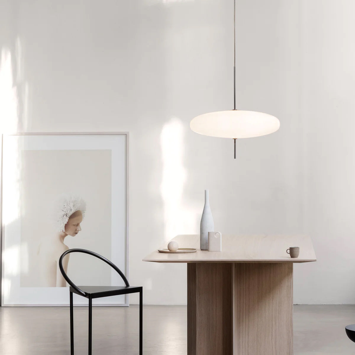Lustra Suspension Noir Peint Réuni pour Salon - Neutralighting