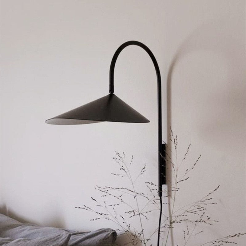Arisha Moderne Métal Applique Murale Chambre à Coucher Salon - Neutralighting