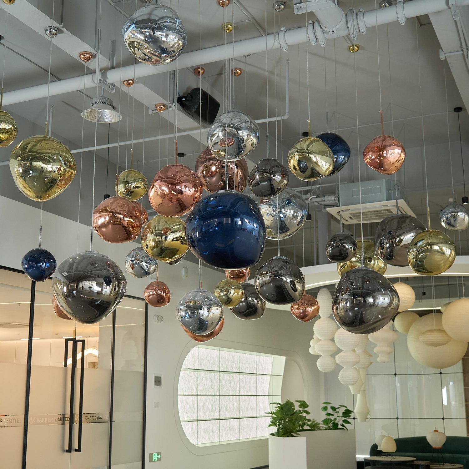 Solara Suspension en Verre Soufflé Cluster Irrégulier Sculptural - Neutralighting