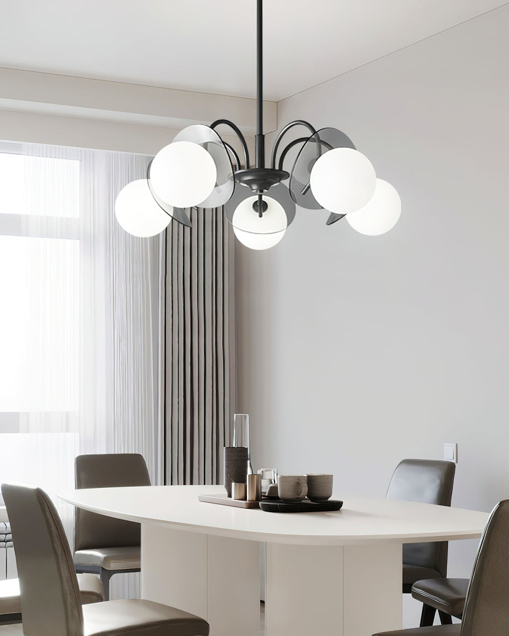 Aurora Lustre Globe Bras Sculptural - Neutralighting