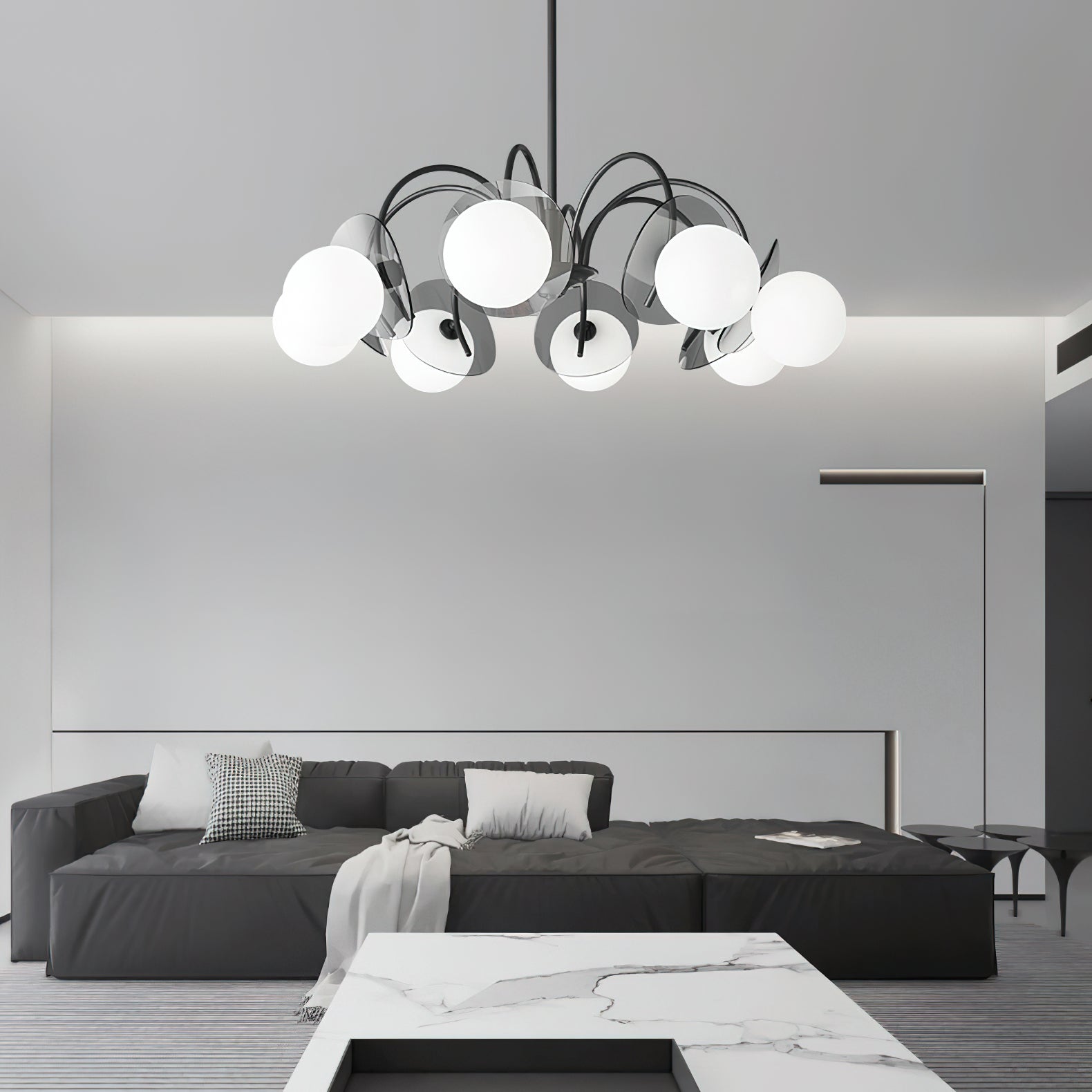 Aurora Lustre Globe Bras Sculptural - Neutralighting
