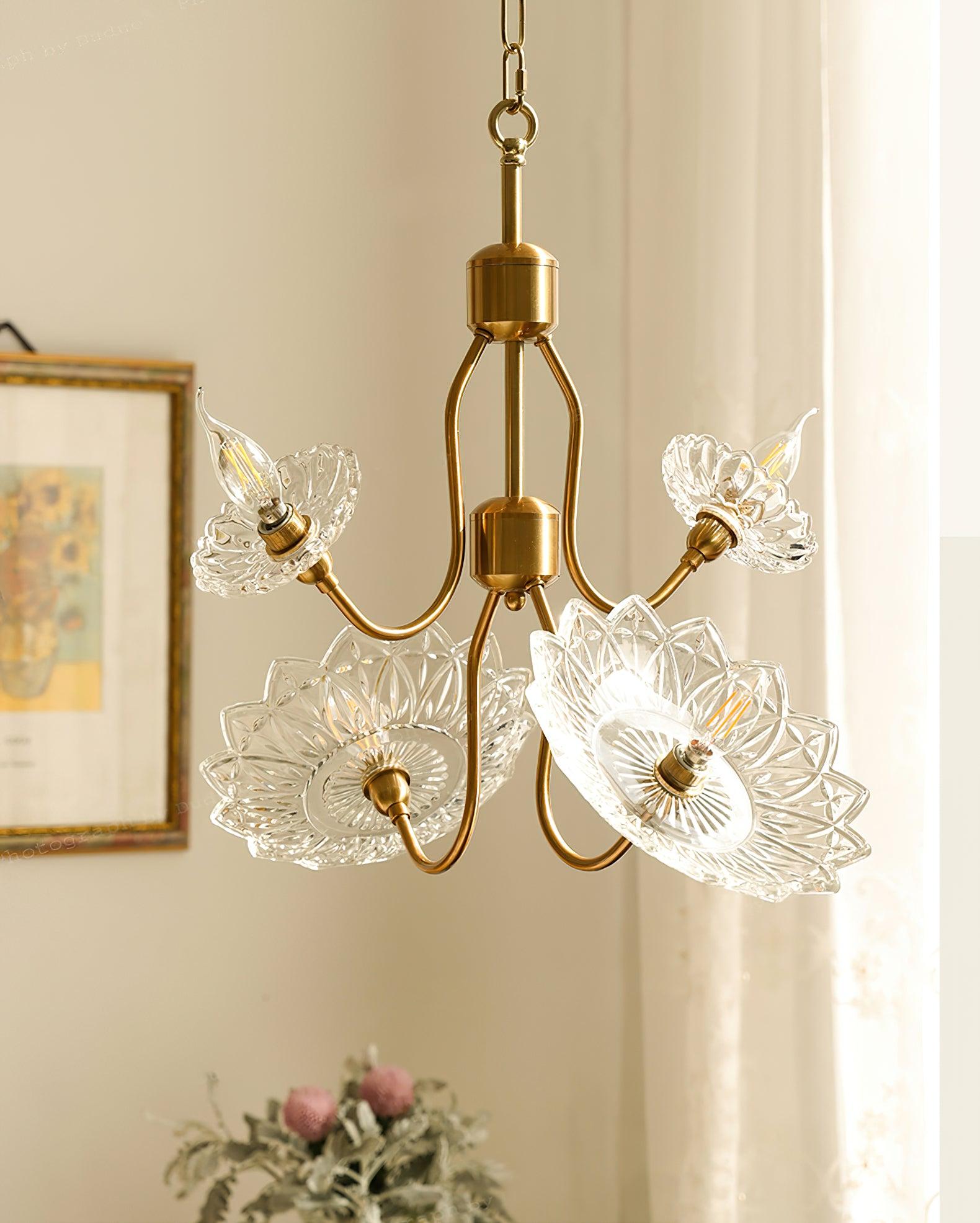 Lustra Chandelier Vintage Floral en Verre et Laiton - Neutralighting