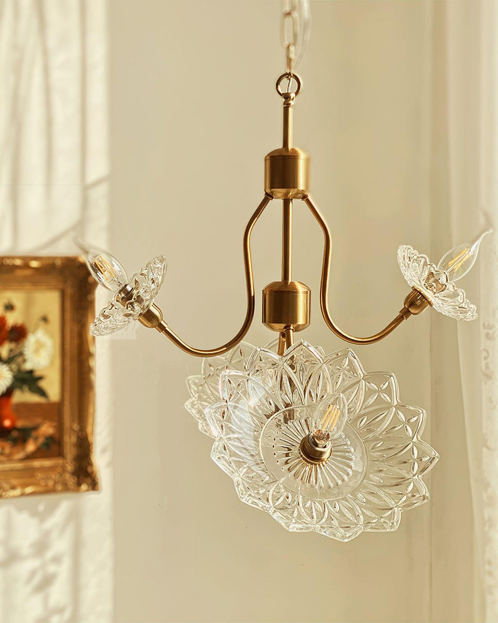 Lustra Chandelier Vintage Floral en Verre et Laiton - Neutralighting