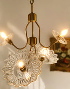 Lustra Chandelier Vintage Floral en Verre et Laiton - Neutralighting