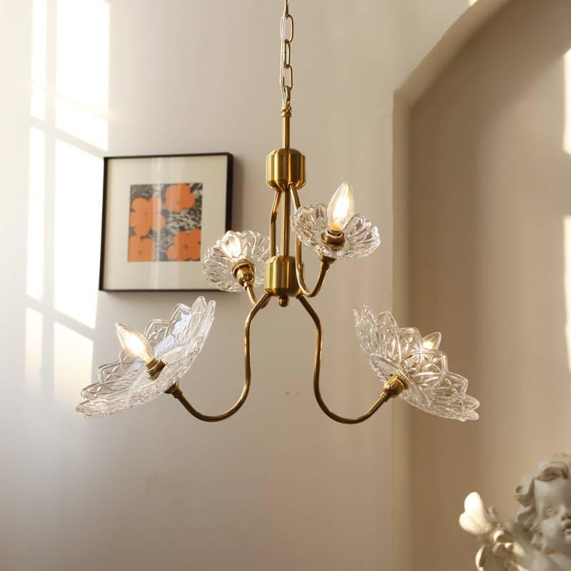 Lustra Chandelier Vintage Floral en Verre et Laiton - Neutralighting