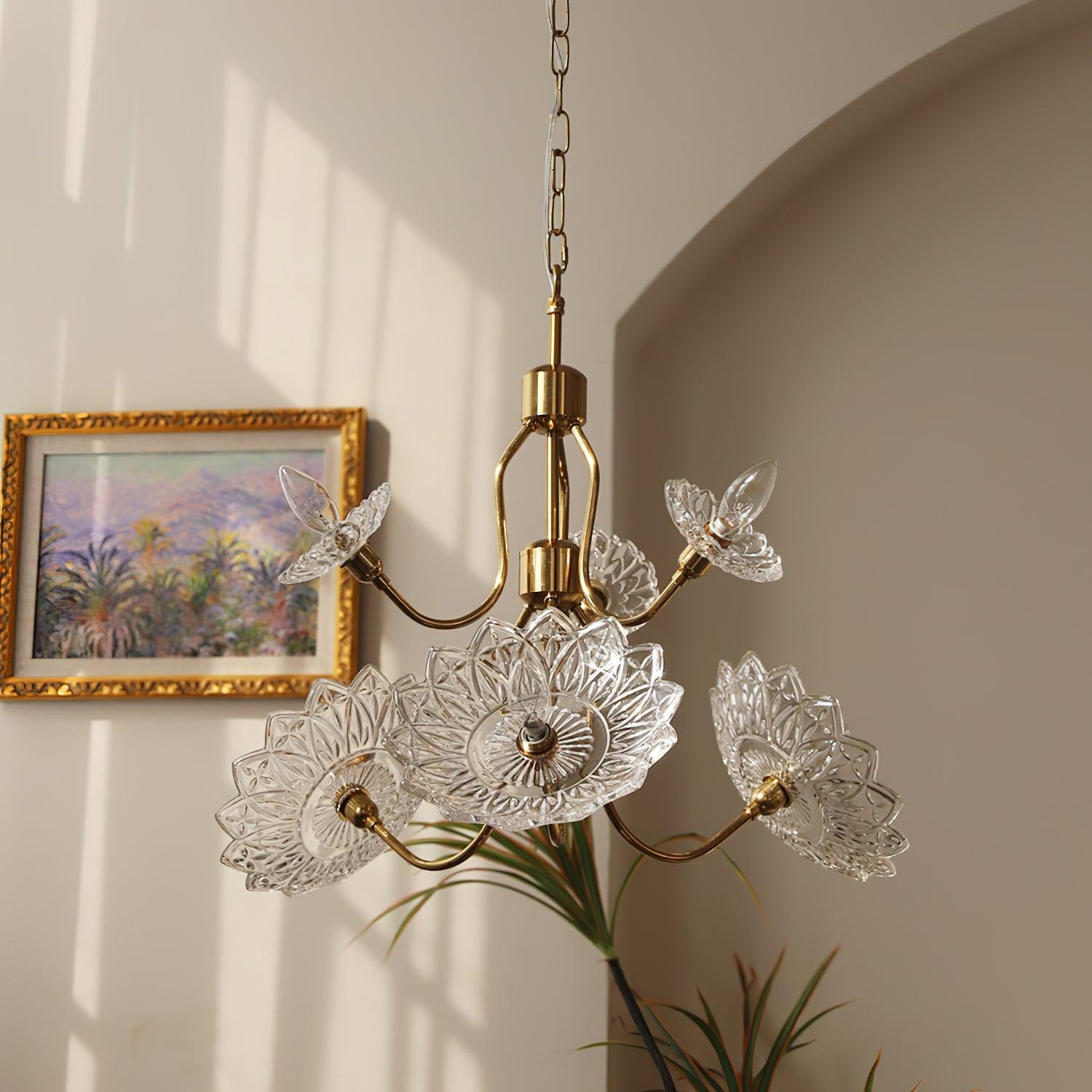 Lustra Chandelier Vintage Floral en Verre et Laiton - Neutralighting