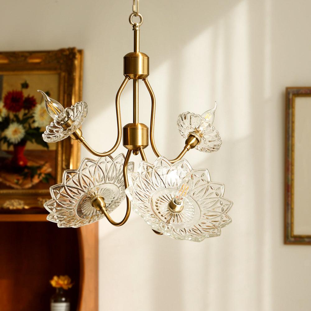 Lustra Chandelier Vintage Floral en Verre et Laiton - Neutralighting