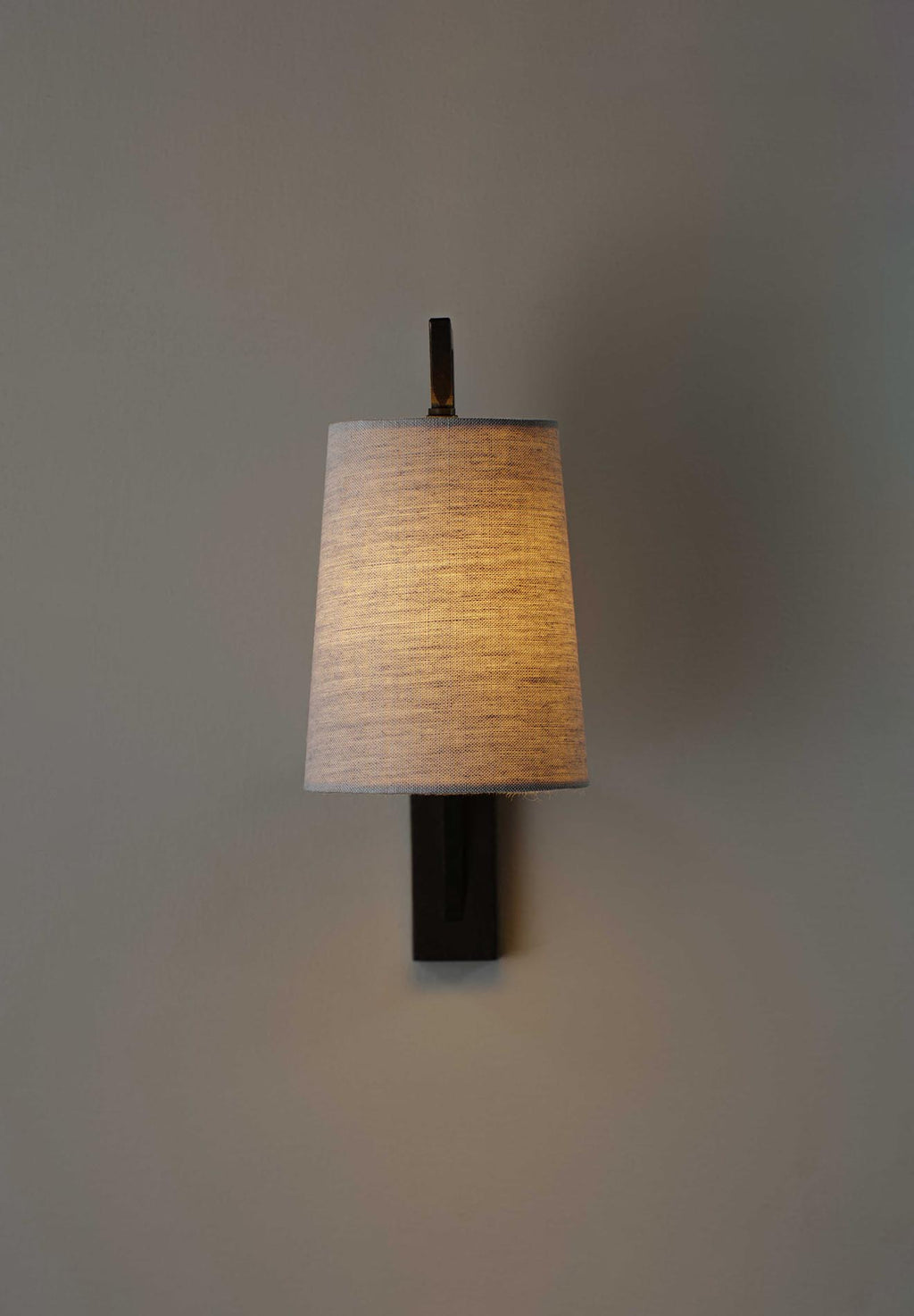 Myvarira Applique Murale En Laiton Et Tissu Minimaliste Moderne - Neutralighting