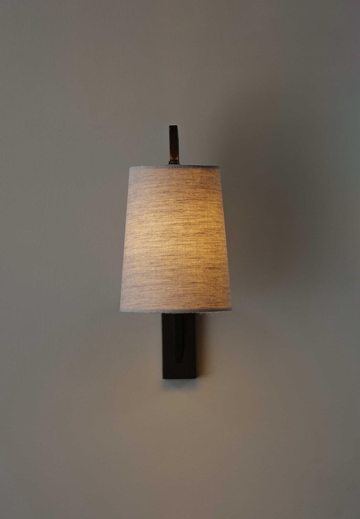 Myvarira Applique Murale En Laiton Et Tissu Minimaliste Moderne - Neutralighting