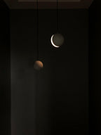 Solara Suspension Sphère en Béton Lune Minimaliste - Neutralighting