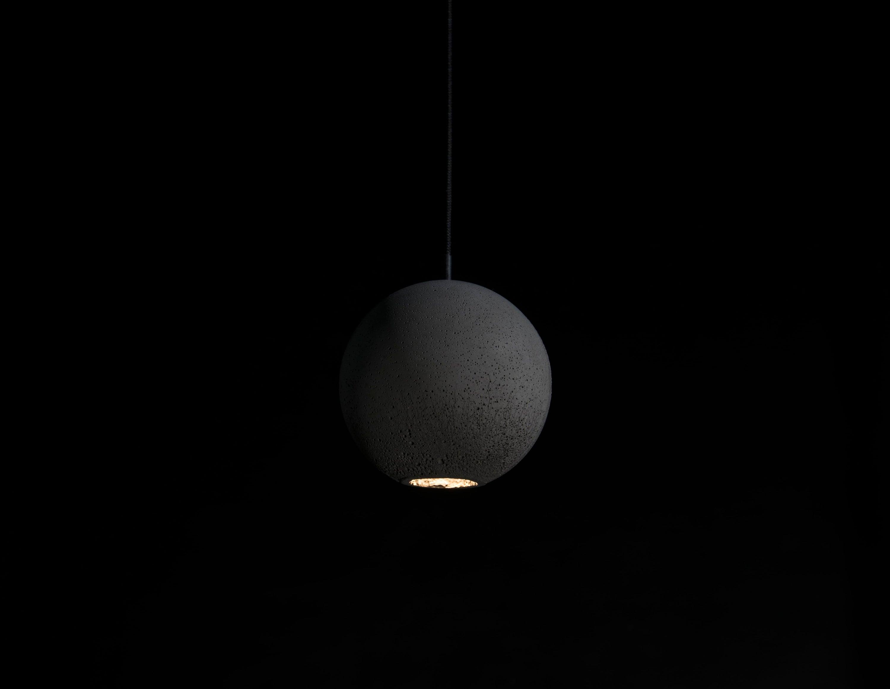Solara Suspension Sphère en Béton Lune Minimaliste - Neutralighting