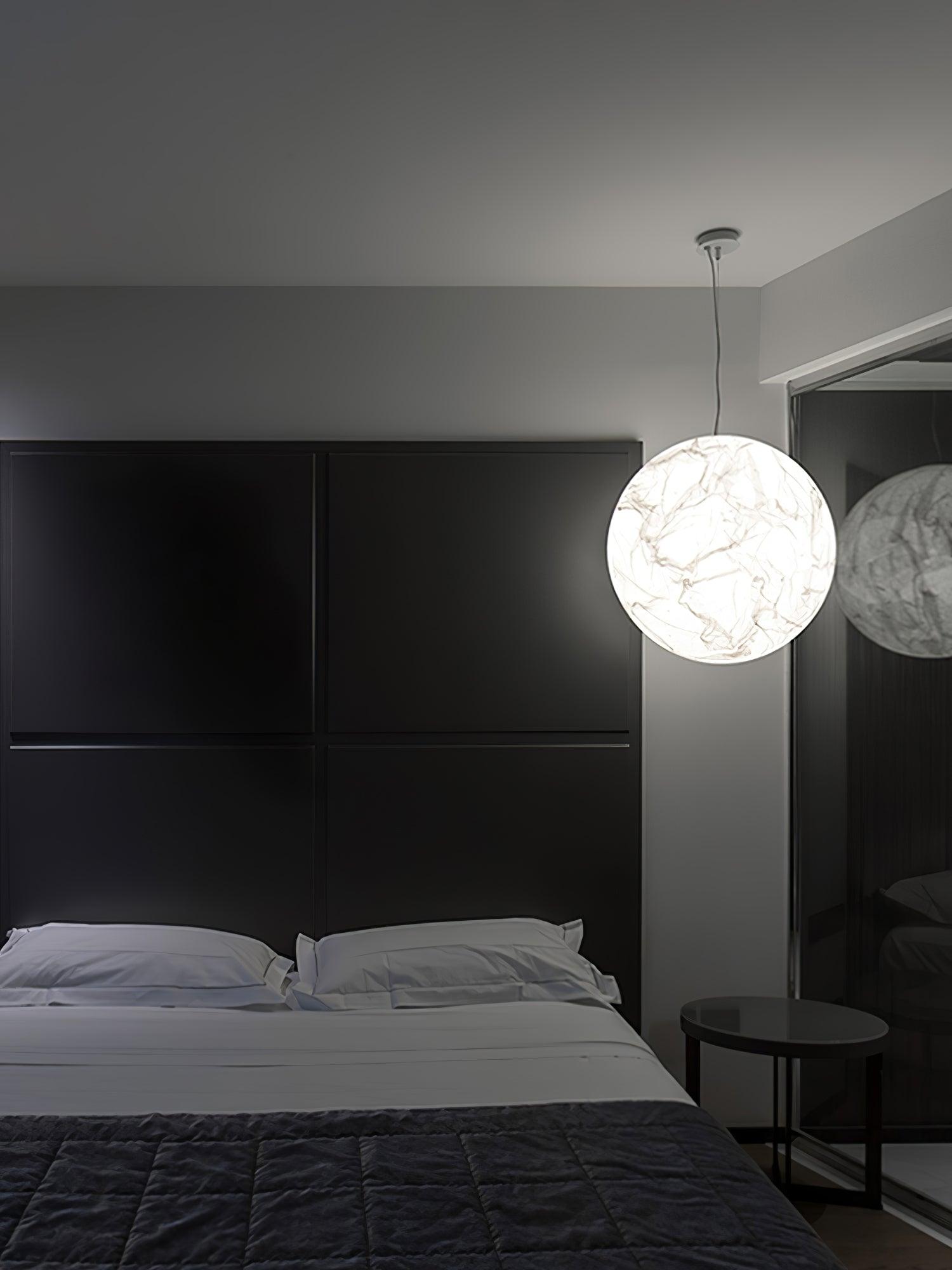 Globe Lampe Suspendue Minimaliste en Soie - Neutralighting