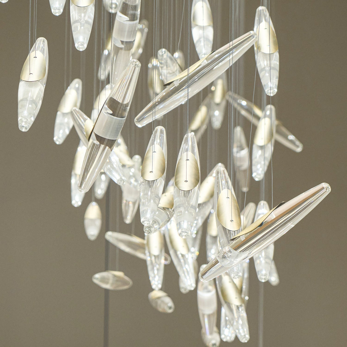Armira Chandelier en Verre de Luxe - Neutralighting