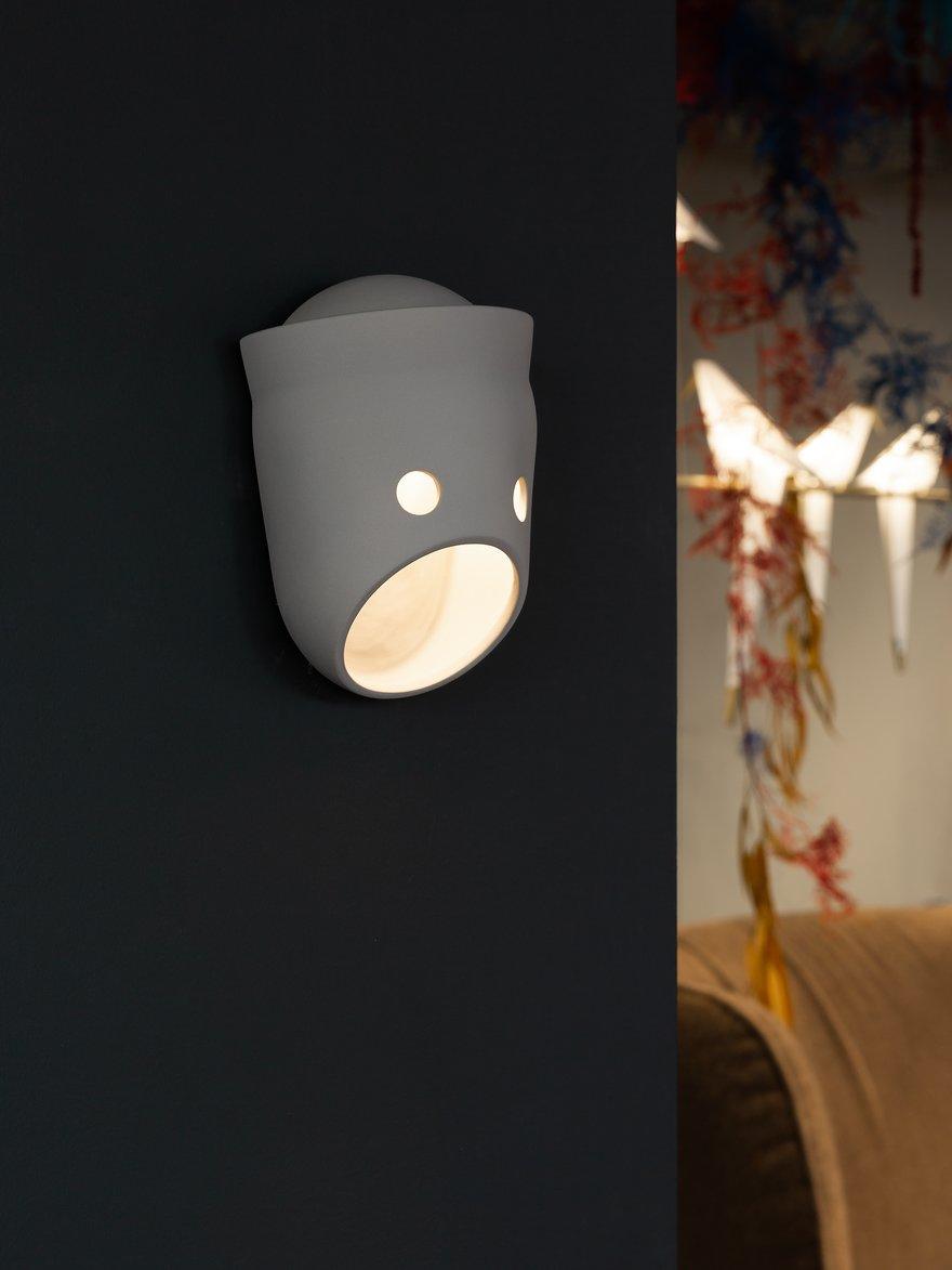 Mask Applique Murale en Résine Créativité Individuelle - Neutralighting