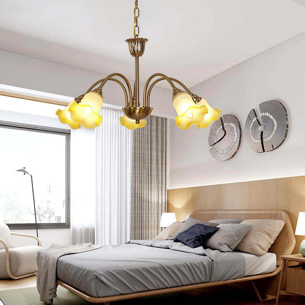 Diane Vintage Glass Chandelier - Neutralighting