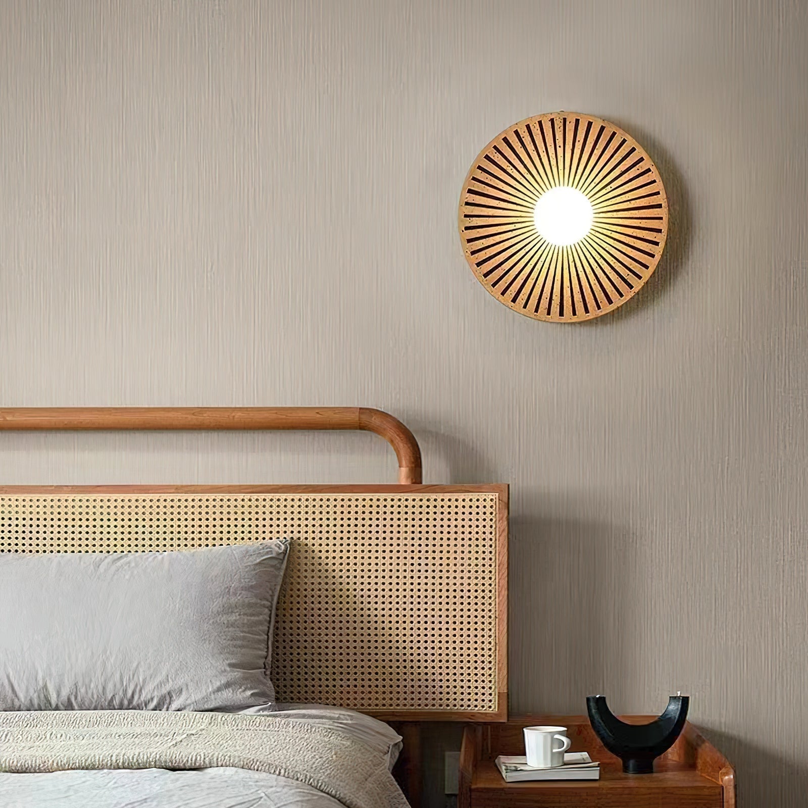 Nytheos Applique Murale Moderne Minimaliste En Résine Et Verre - Neutralighting