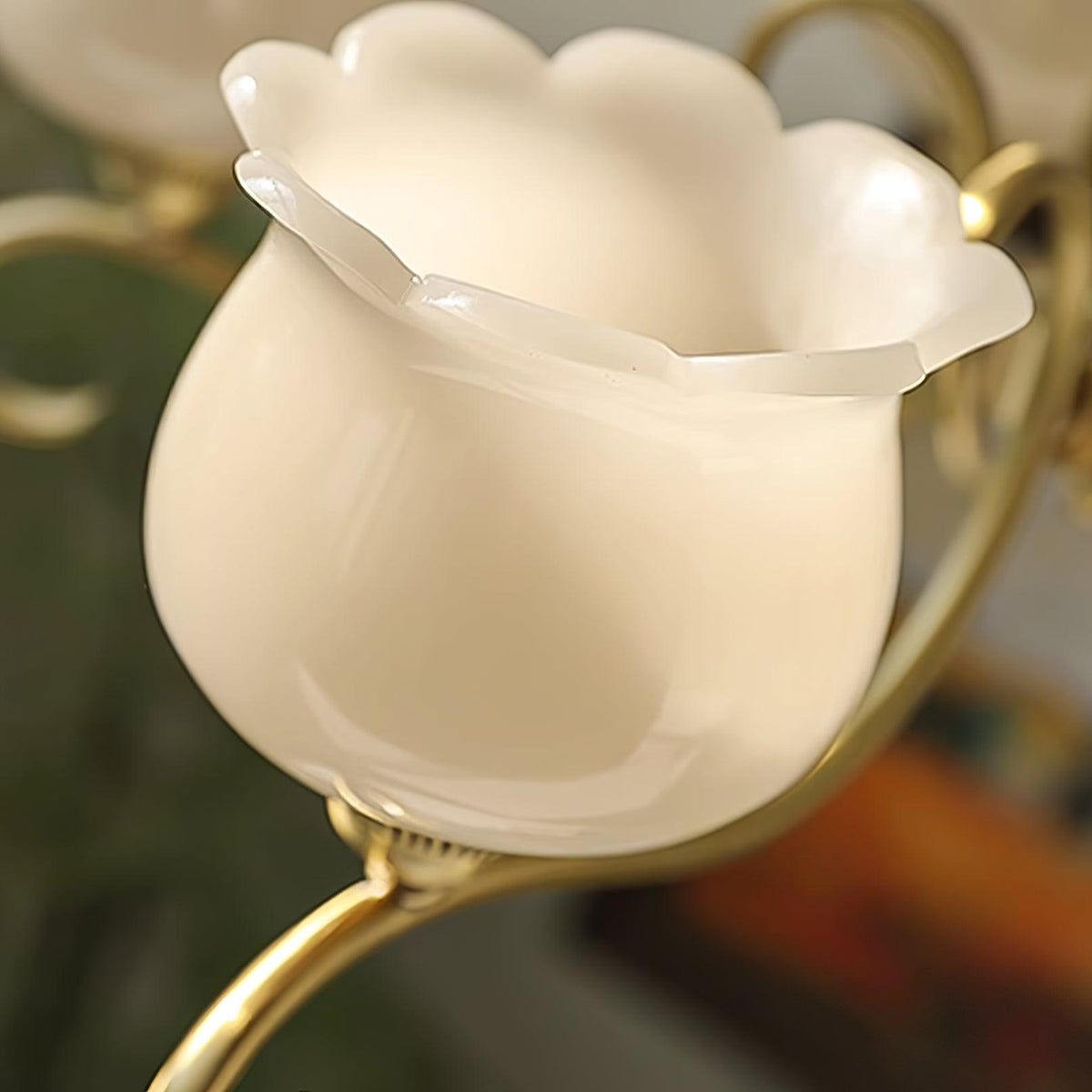 Mullan Lustre Laiton Résine Abat-jours Floraux Sculptural - Neutralighting