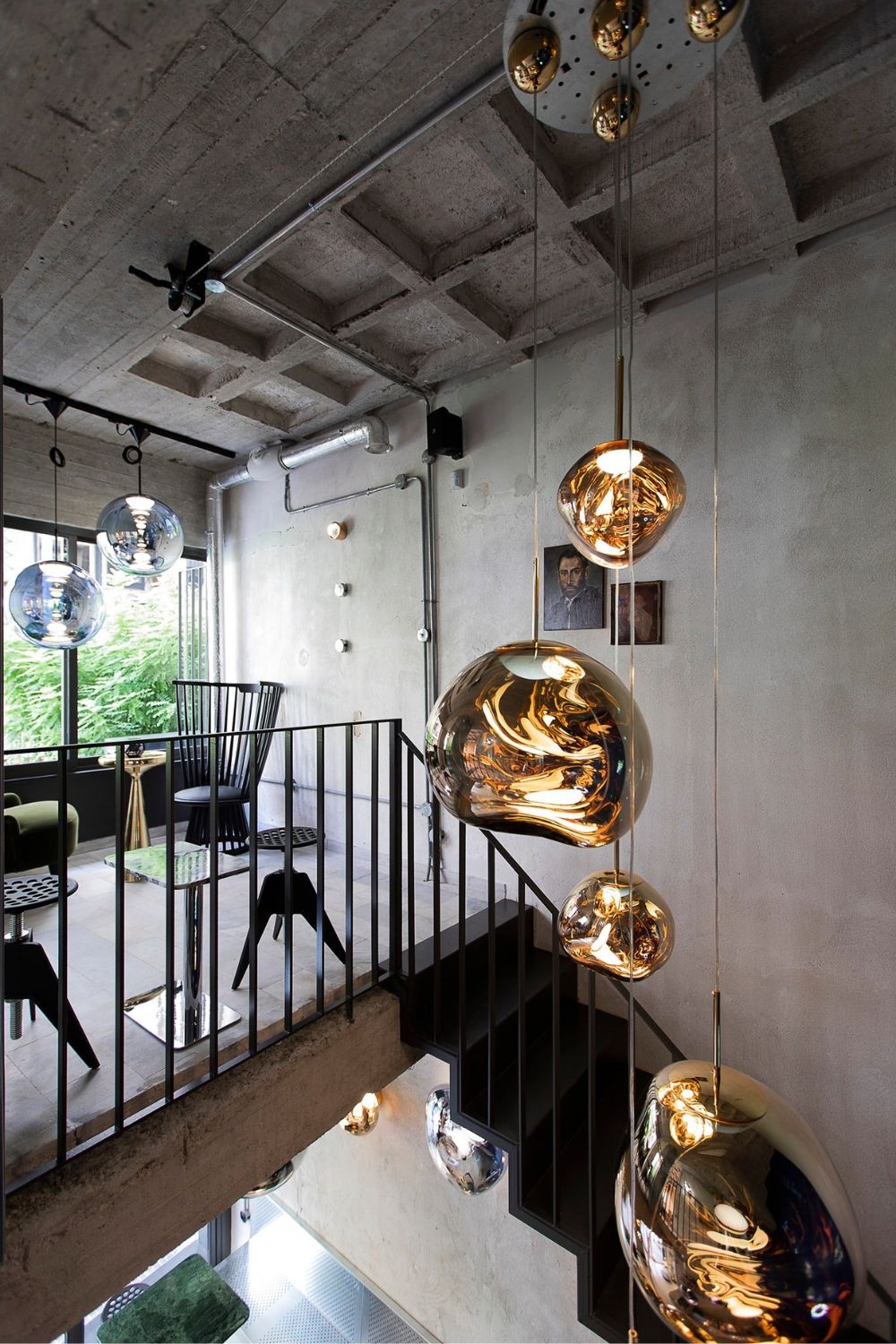 Solara Suspension en Verre Soufflé Cluster Irrégulier Sculptural - Neutralighting