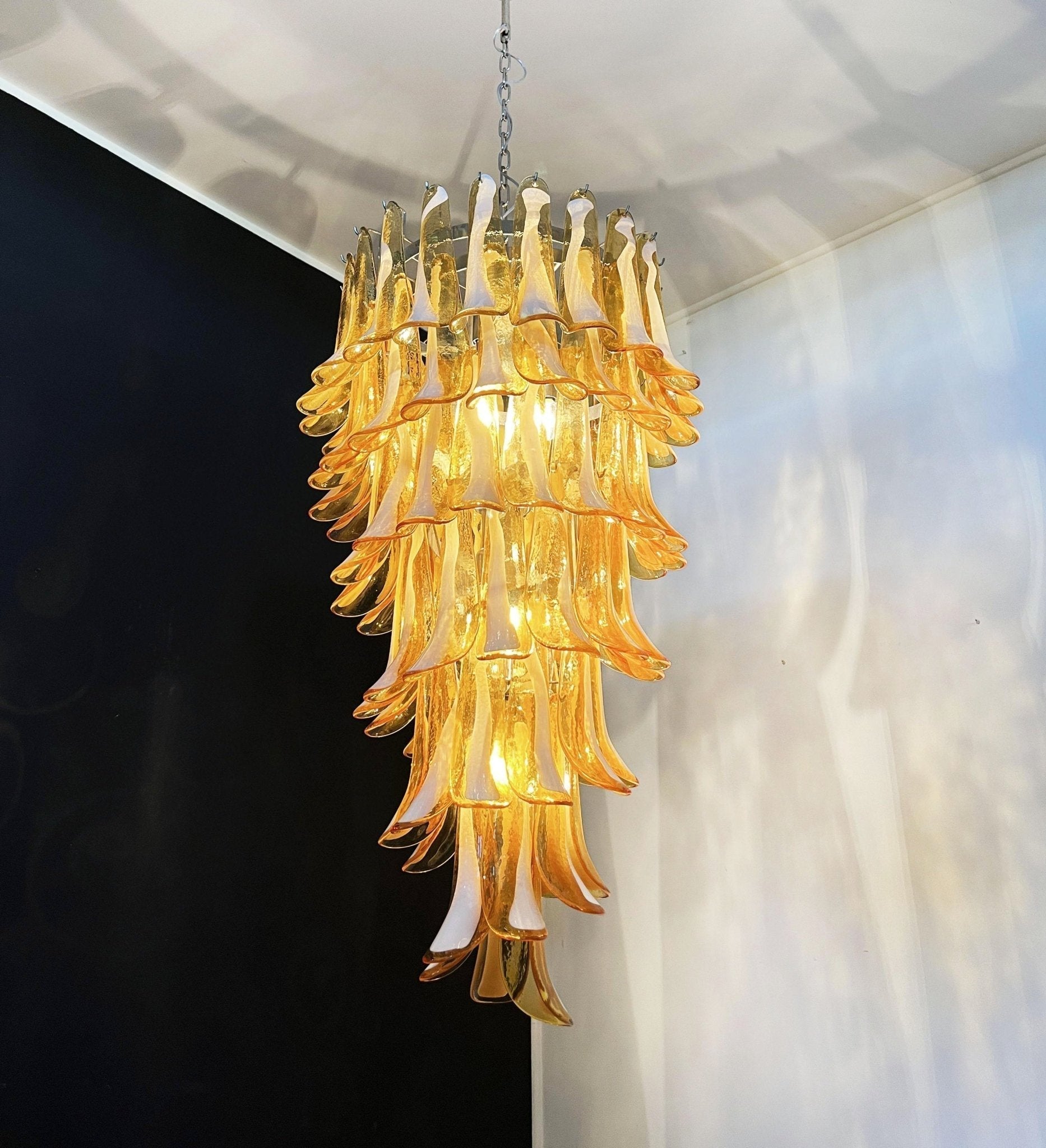 Aurora Chandelier Métal de Luxe - Neutralighting