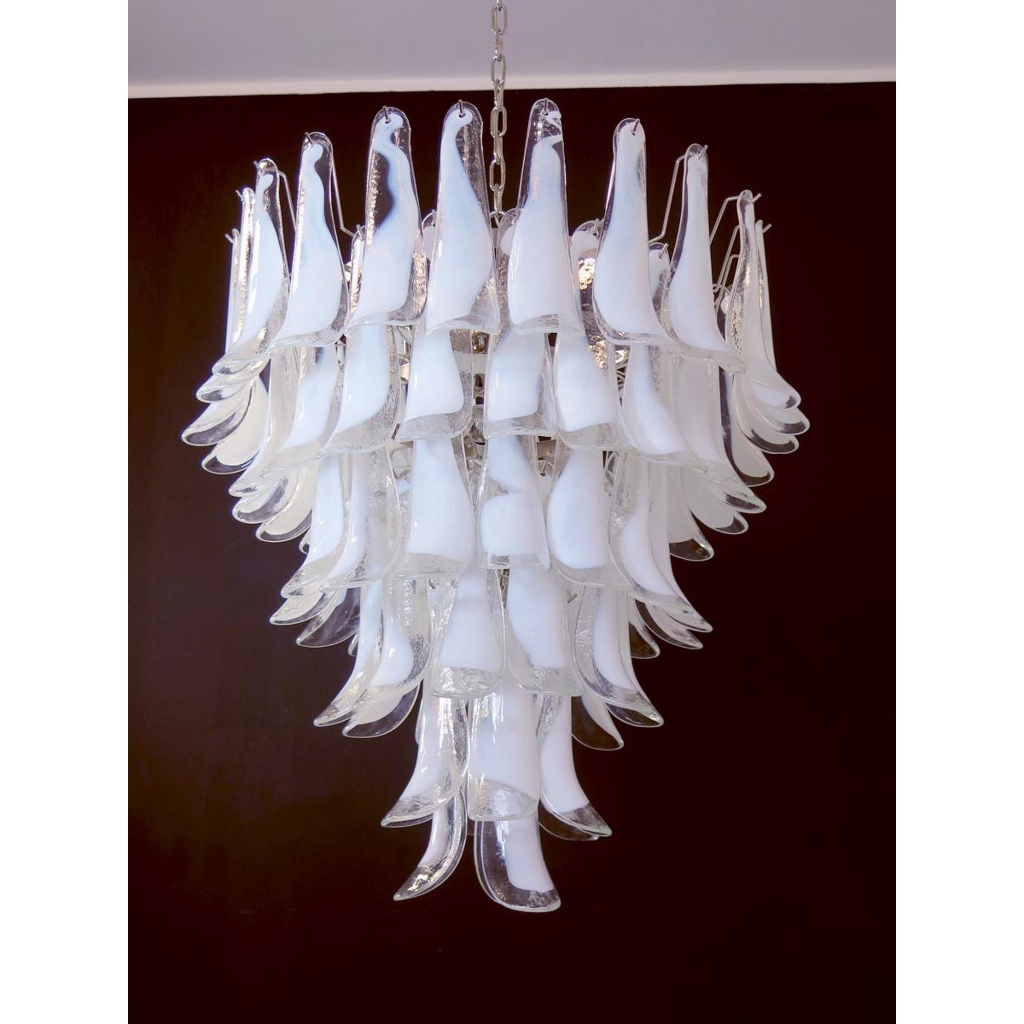 Alsorisra Lustre Postmoderne de Luxe en Verre Pétale - Neutralighting
