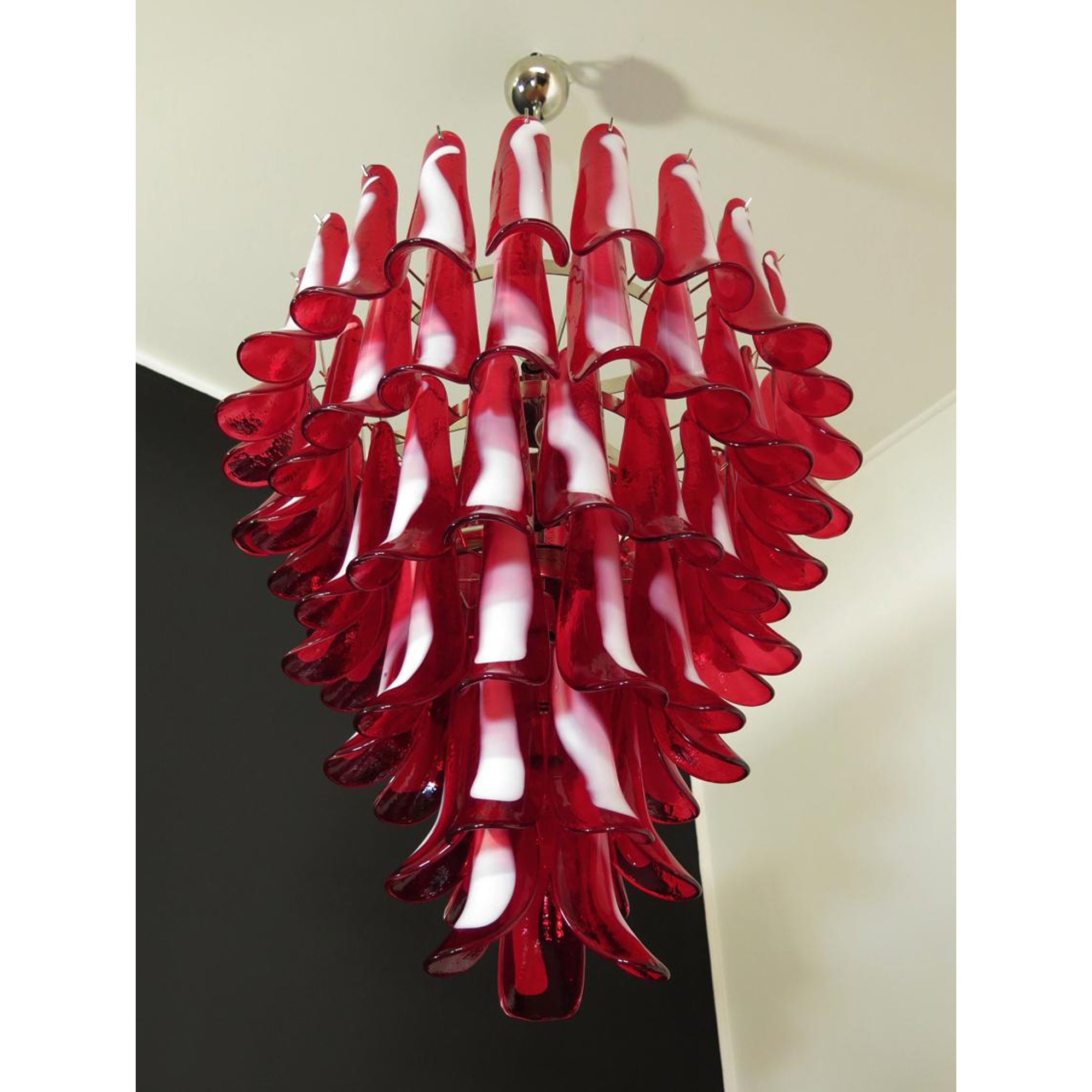 Alsorisra Lustre Postmoderne de Luxe en Verre Pétale - Neutralighting