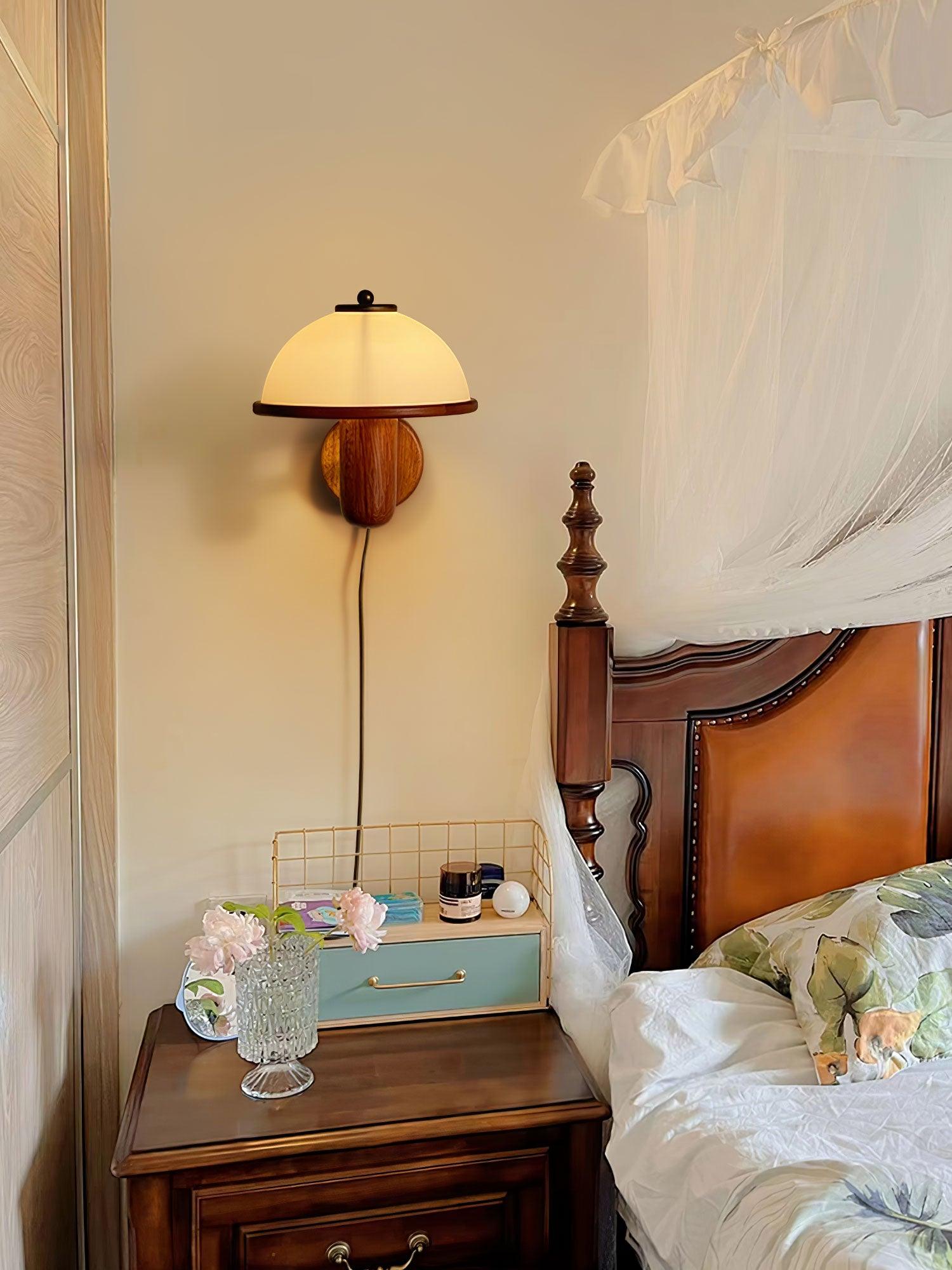 Lustra Wall Lamp Mushroom Wood - Neutralighting
