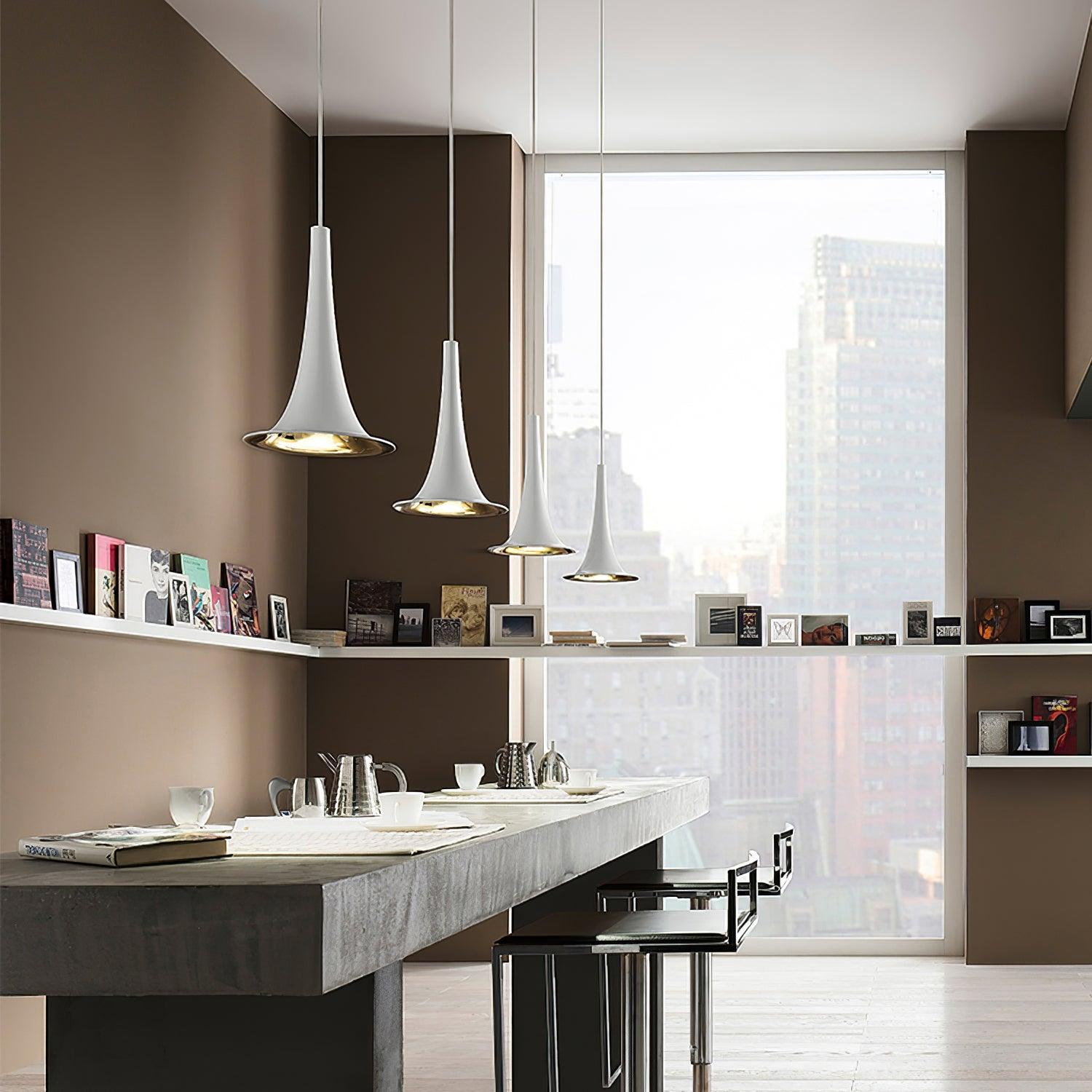 Solara Lampe suspendue en acrylique en forme de trompette contemporaine - Neutralighting