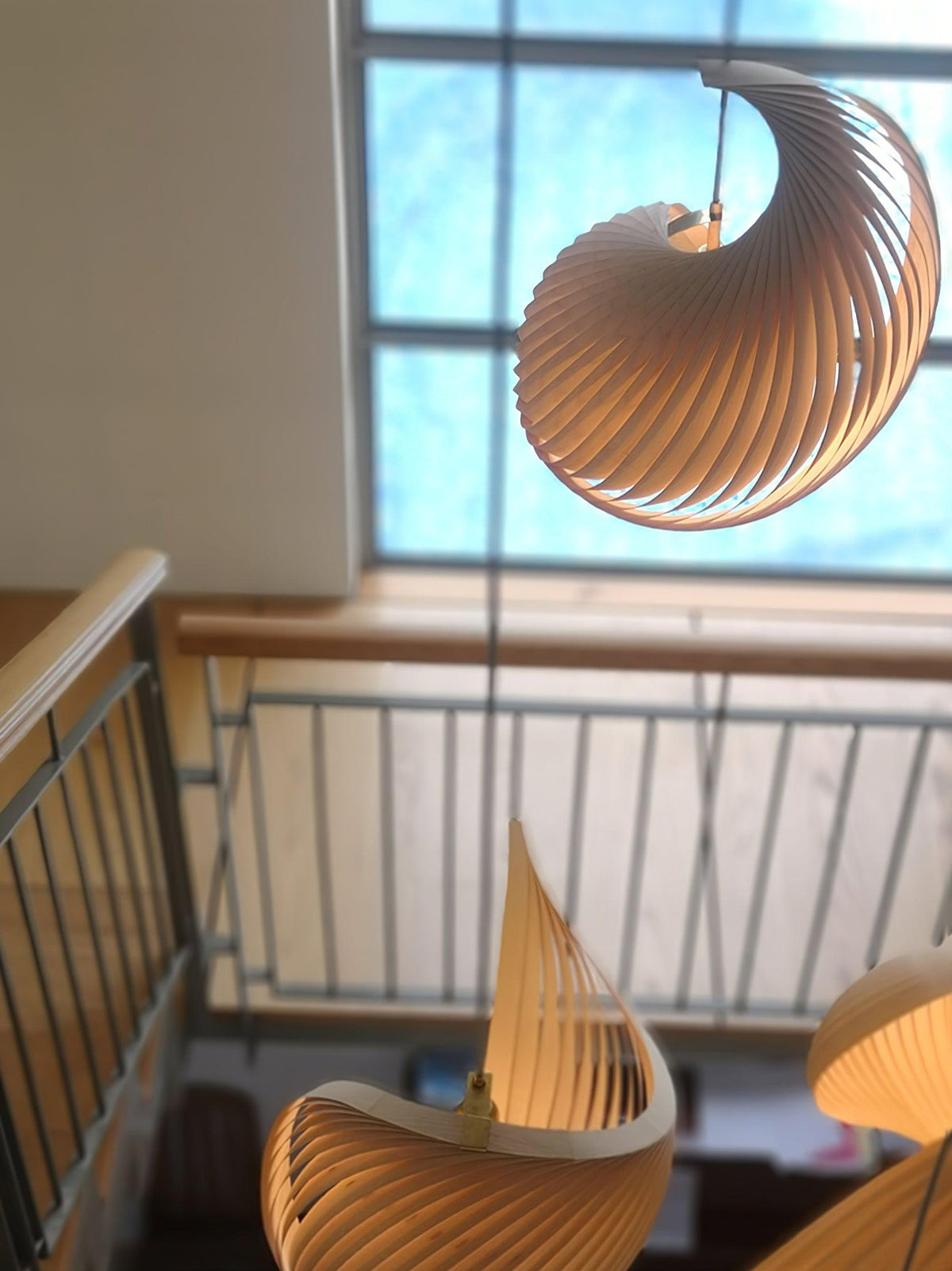 Cumiror Postmoderne Luxe Coquille Bois Bois Pendentif Lumière - Neutralighting
