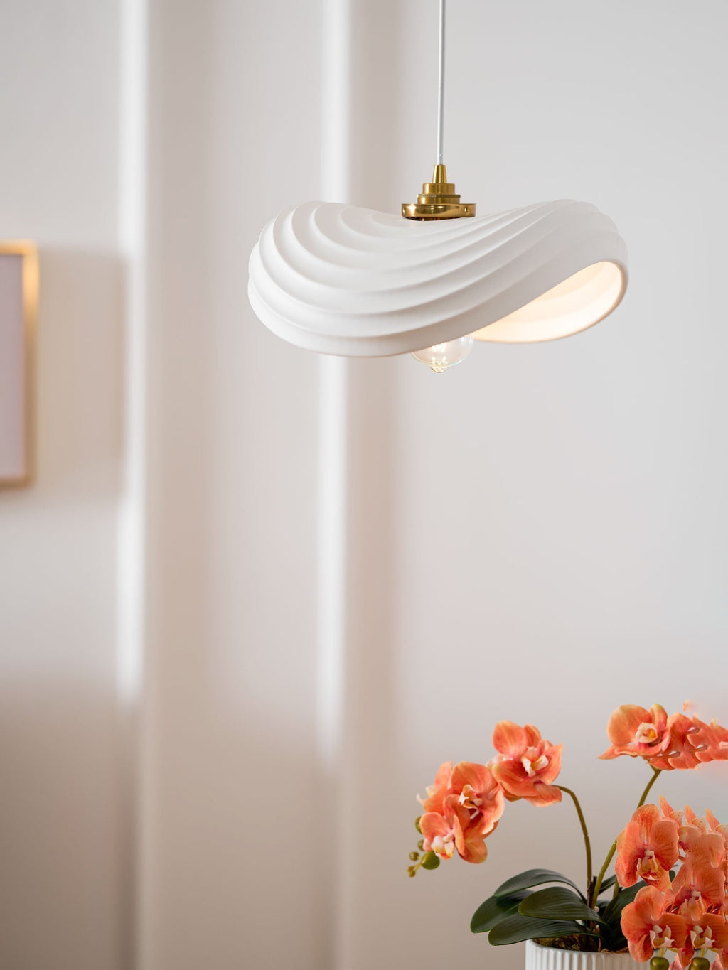 Lila Suspension Moderne en Résine - Neutralighting
