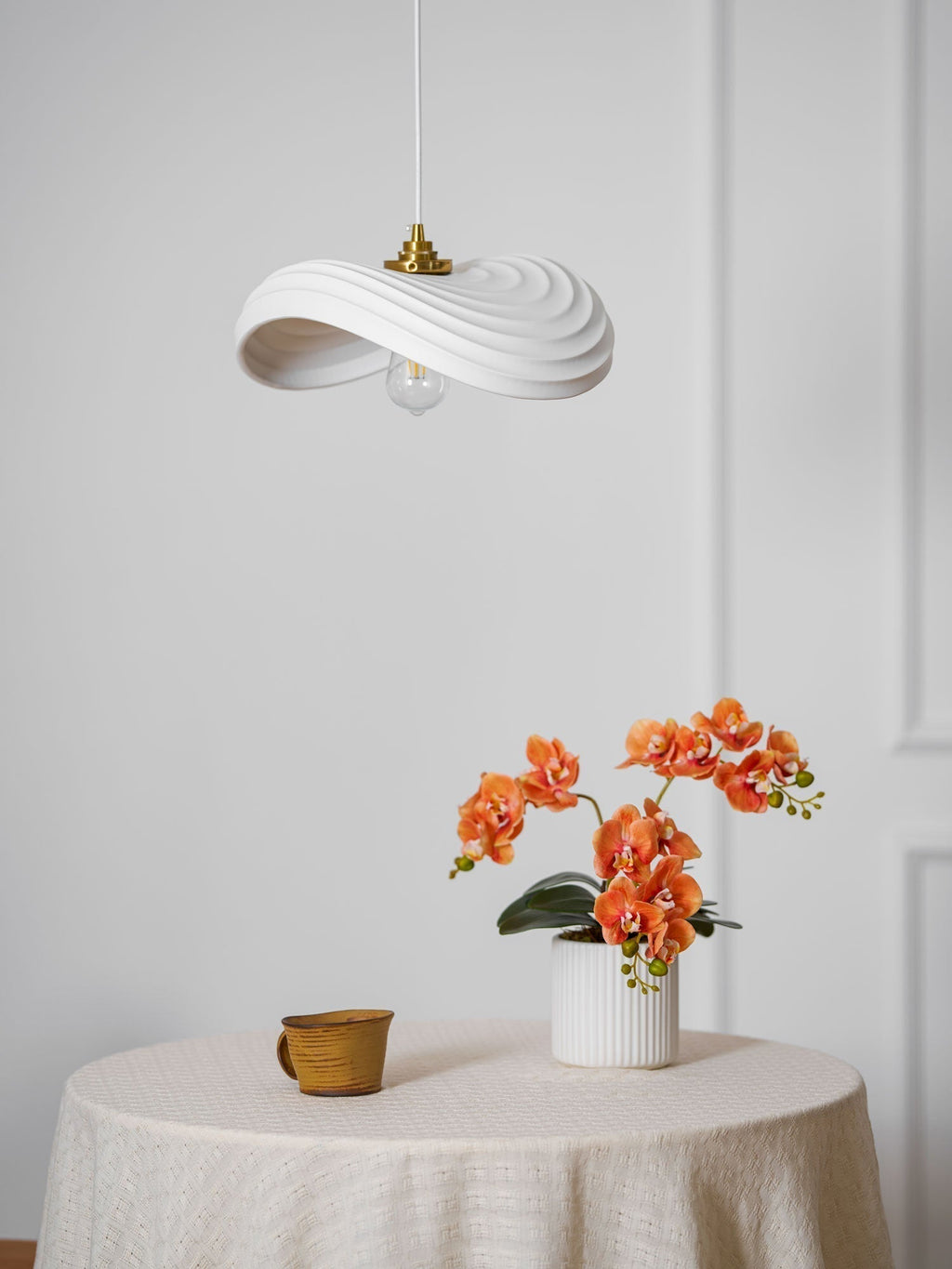 Lila Suspension Moderne en Résine - Neutralighting