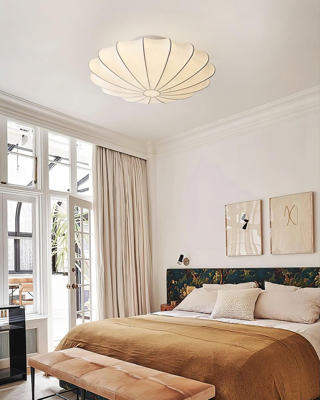 Solara Plafonnier Tissu Coquillage Sculptural Élégant - Neutralighting
