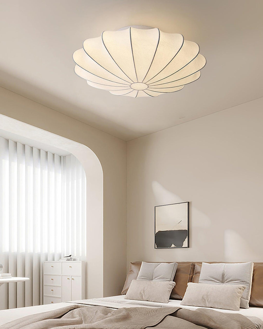 Solara Plafonnier Tissu Coquillage Sculptural Élégant - Neutralighting