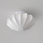 Solara Plafonnier Tissu Coquillage Sculptural Élégant - Neutralighting