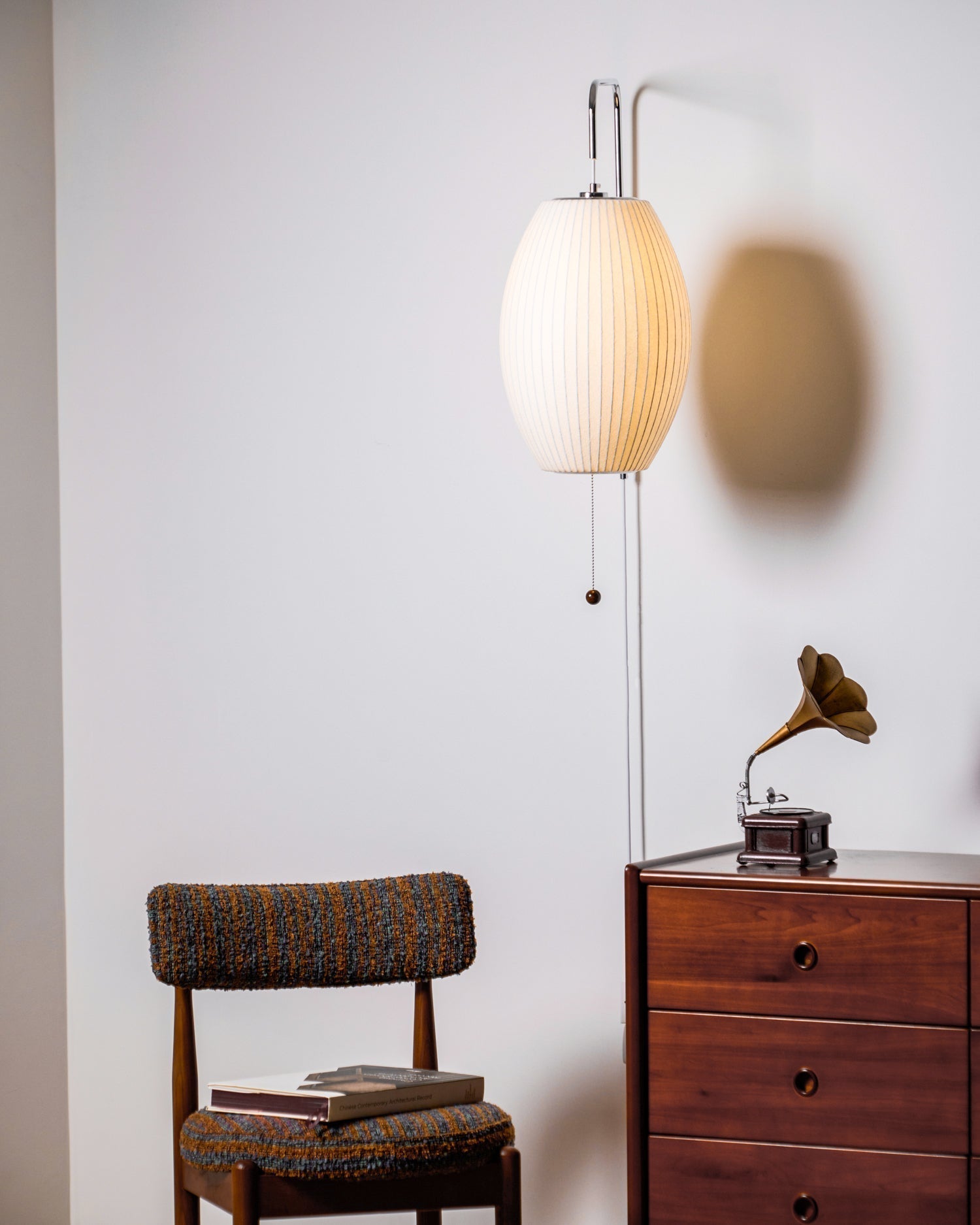 Lustra Wall Sconce Walnut Ball - Neutralighting