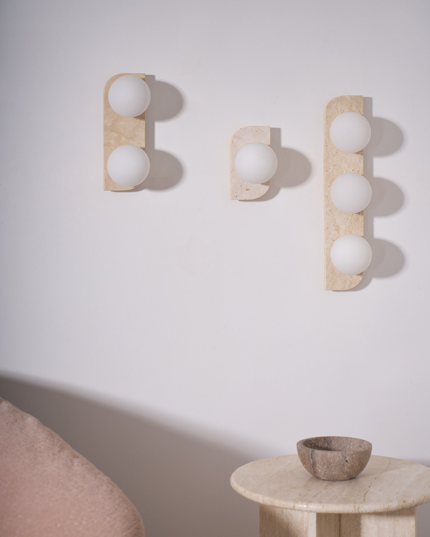 Ritta Applique Murale Moderne en Travertin - Neutralighting