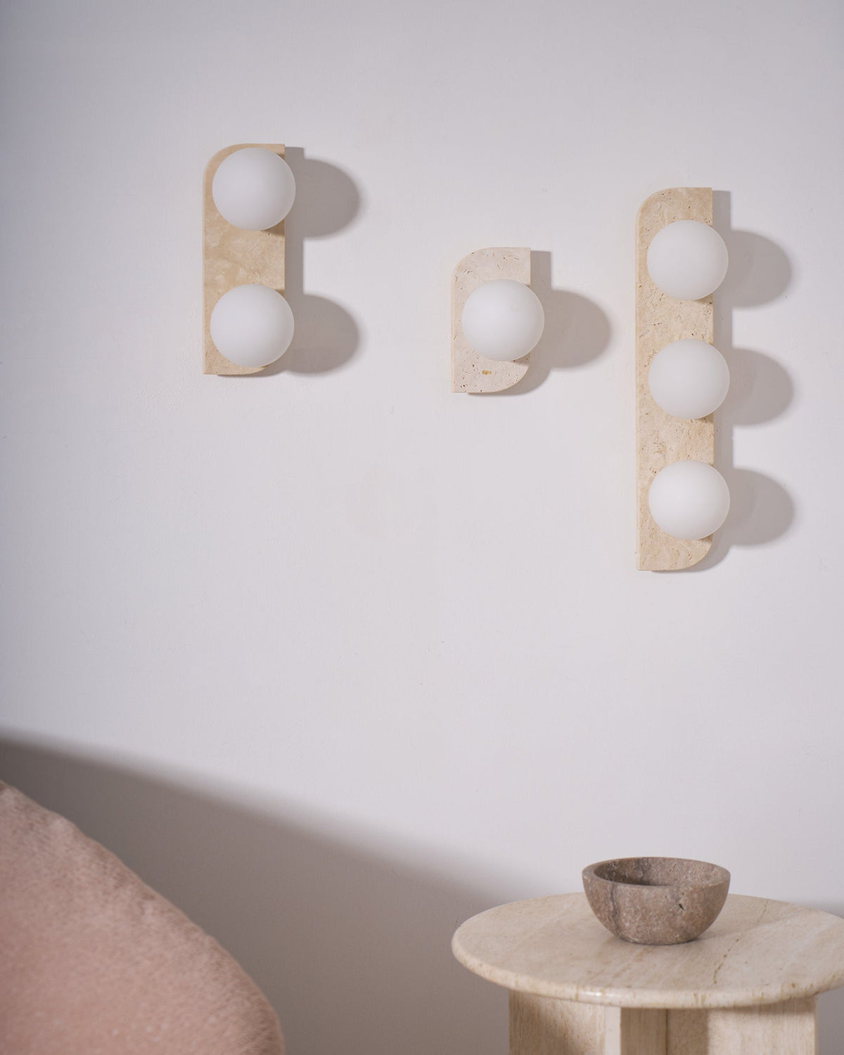 Zophaor Minimalist Travertine Plug-In Wall Light - Neutralighting