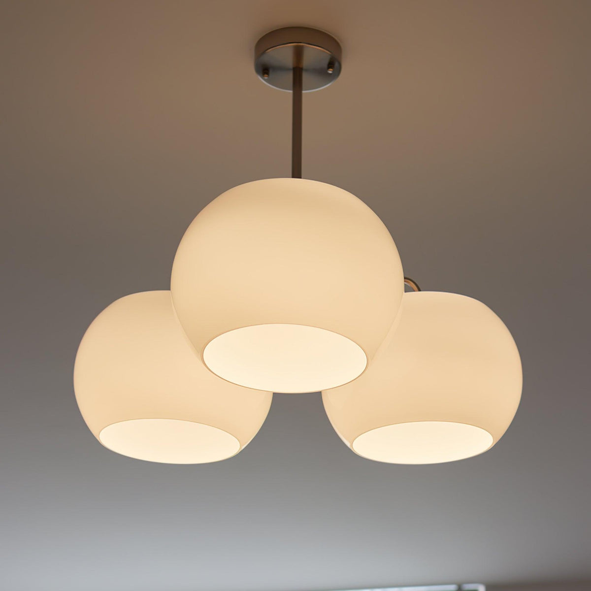 Aurora Chandelier White Glass Persimmon Shape - Neutralighting