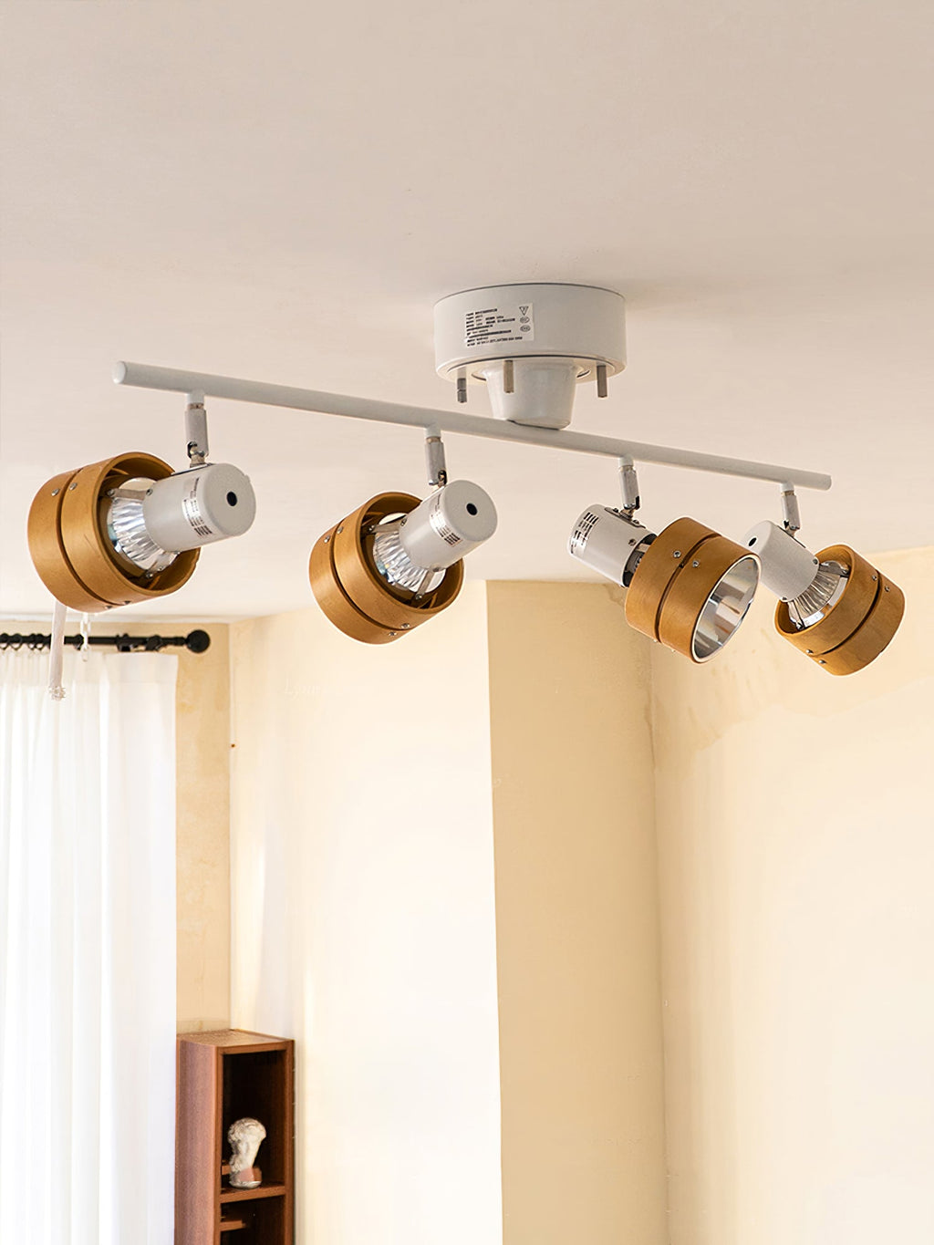 Esorila Plafonnier Nordique Cylindrique à 4 Spots Métalliques - Neutralighting