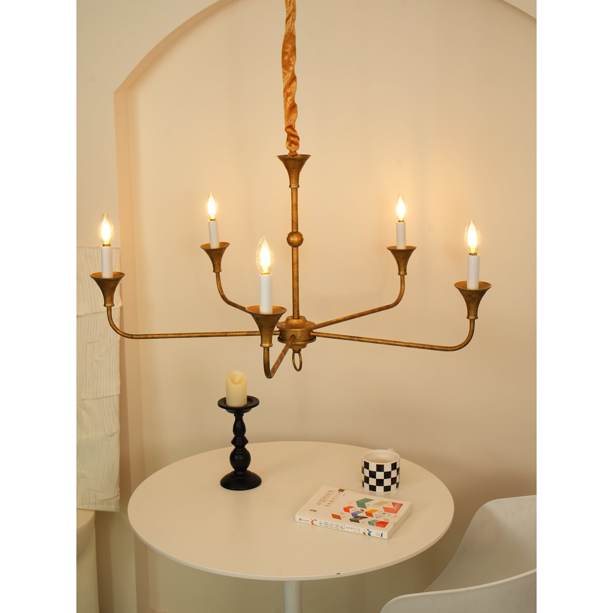 Lustra Candle Chandelier Élégant - Neutralighting