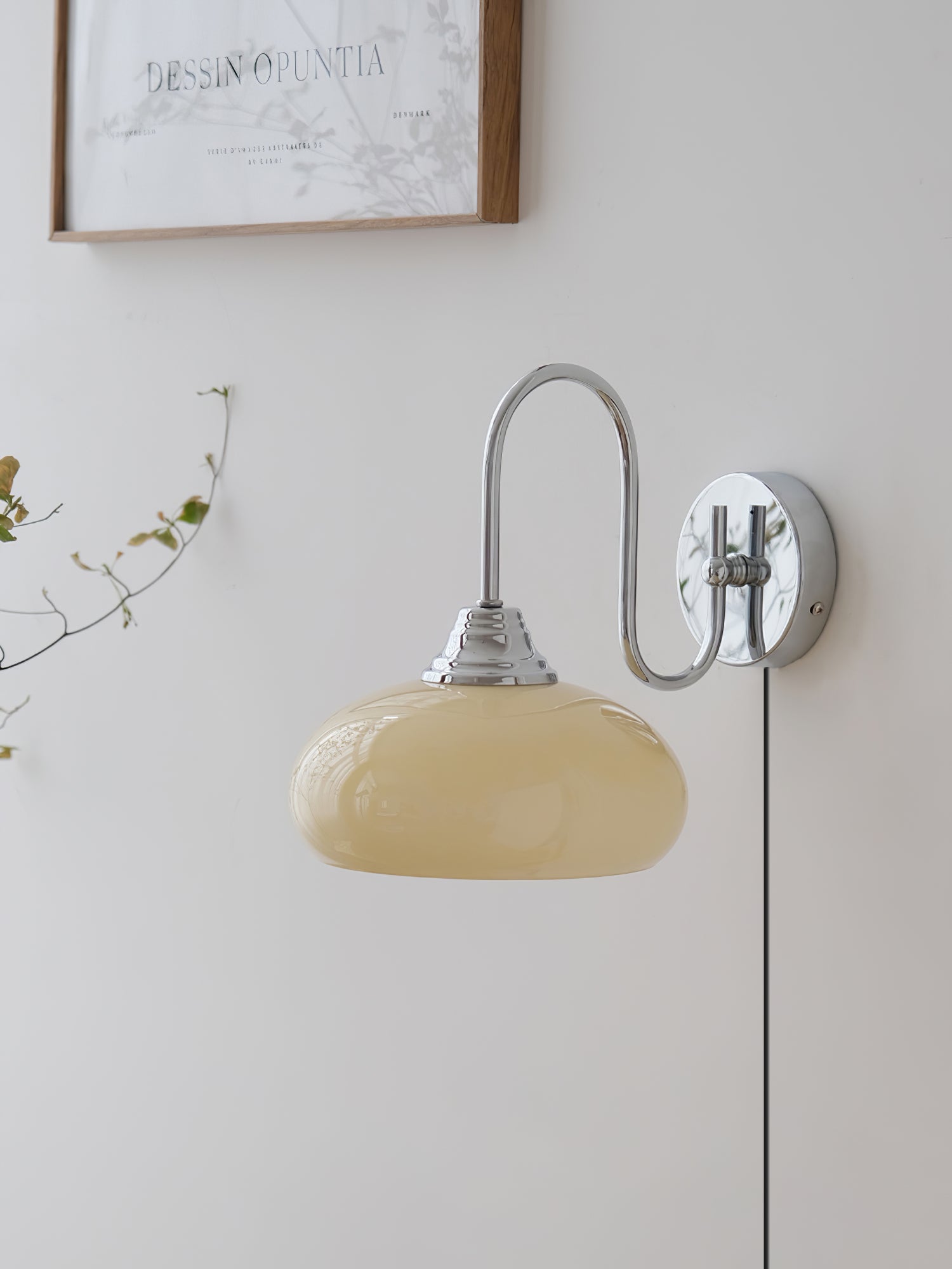 Ulsilia Applique Murale Nordique Haut de Gamme en Métal et Verre - Neutralighting