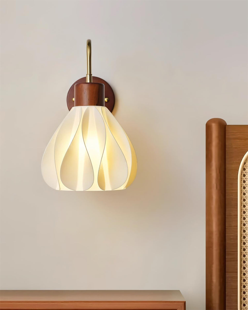 Pivona Applique Murale en Verre - Neutralighting