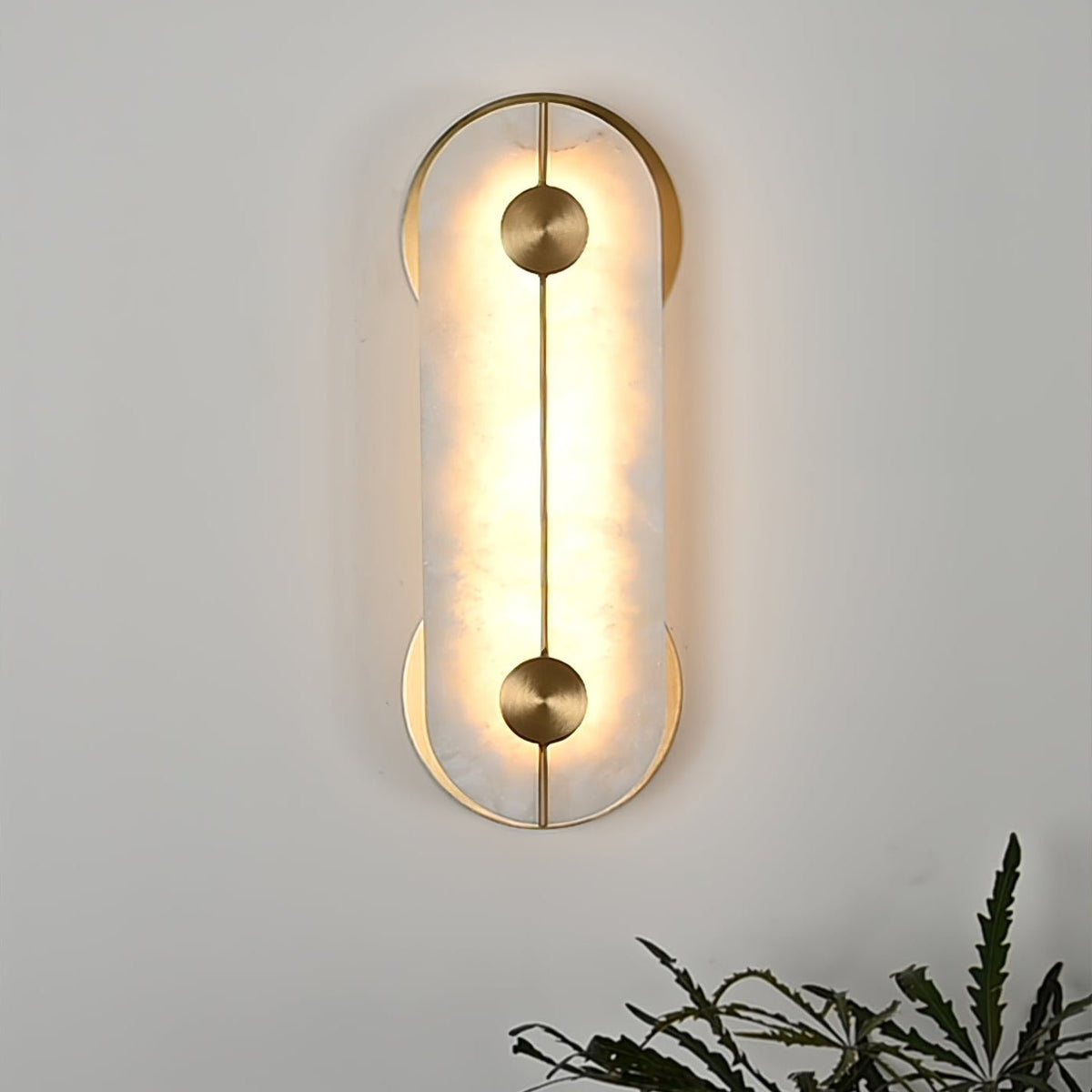 Selene Applique Murale Moderne en Albâtre et Laiton - Neutralighting
