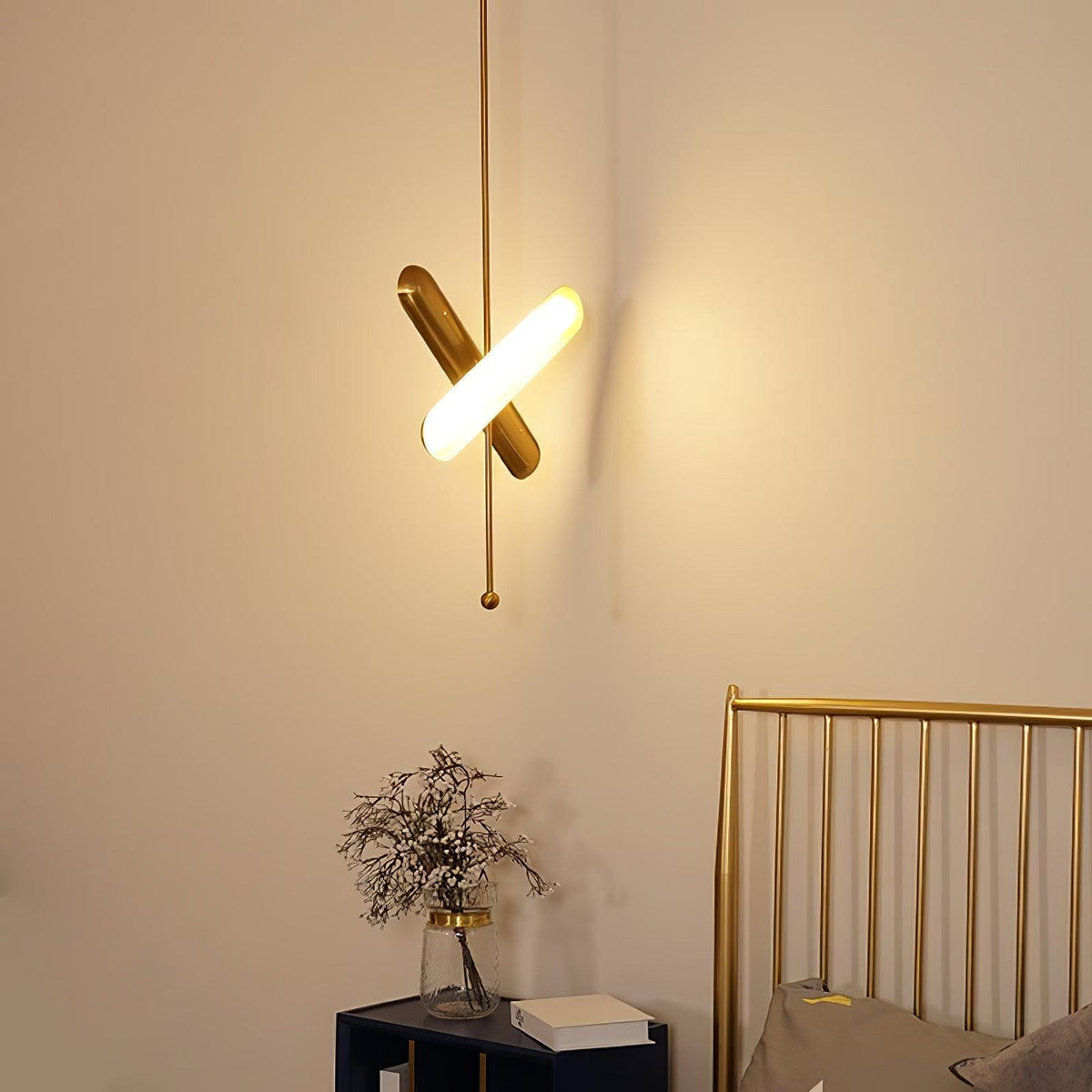 Lyvinaris Suspension linéaire géométrique en laiton - Neutralighting
